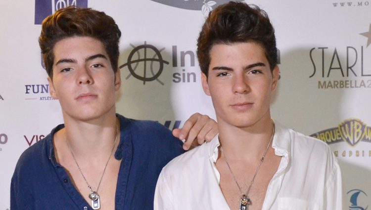 Los Gemeliers en la fiesta benéfica 'Infancia sin fornteras' en Marbella