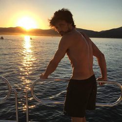 Andrés Velencoso luce cuerpazo durantte sus vacaciones en Saint Tropez