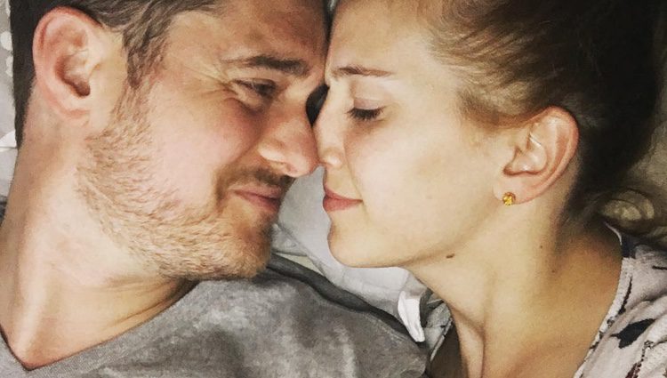 Luisana Lopilato y Michael Bublé muy cariñosos