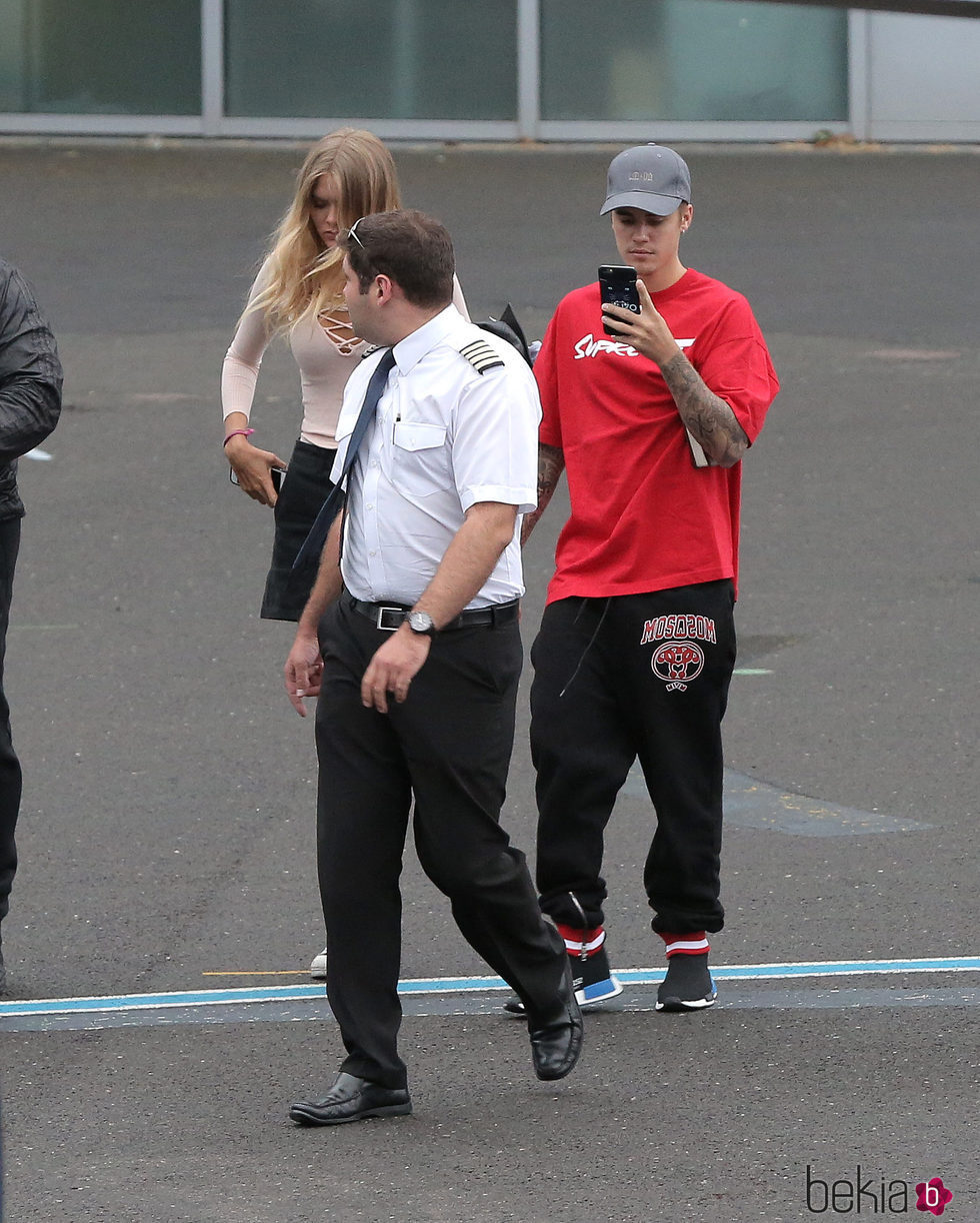 Justin Bieber con Bronte Blampied en Londres