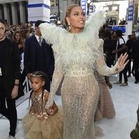 Beyonce junto a su hija en los VMA's 2016