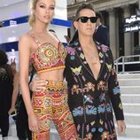 Jeremy Scott y Stella Maxwell en los VMA's 2016