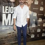 Jorge Lucas en el estreno de 'Lejos del mar'