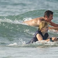 La Infanta Cristina e Iñaki Urdangarín surfeando en Bidart