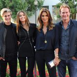 La familia de Cindy Crawford al completo