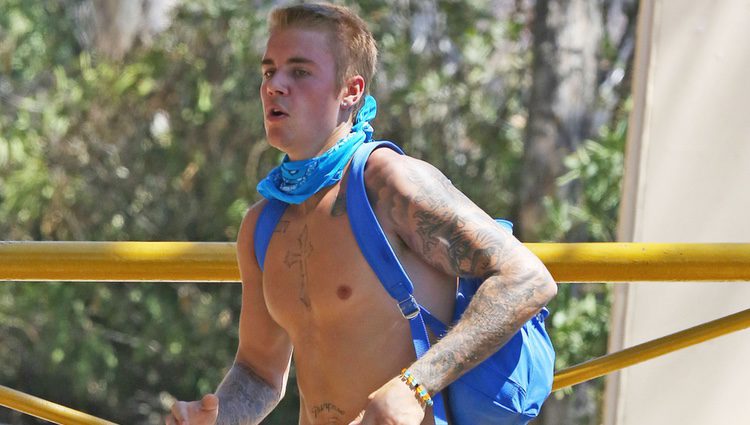 Justin Bieber haciendo deporte