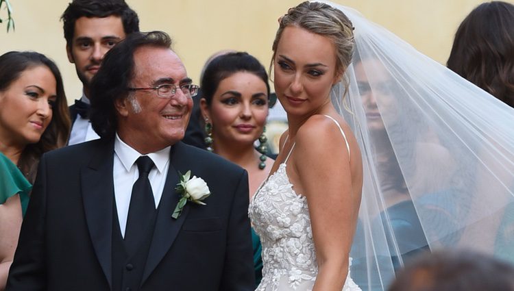 Albano Carrisi en la boda de su hija Carrisi Cristel