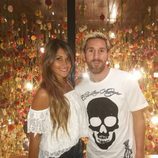 Leo Messi y Antonella Roccuzzo en un restaurante en Barcelona