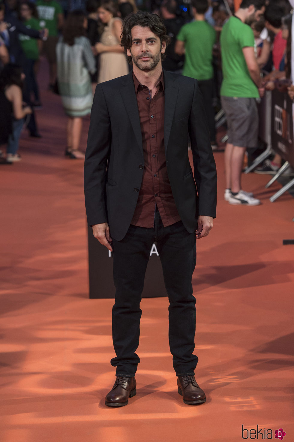 Eduardo Noriega en la alfombra del estreno de la serie 'La Sonata del silencio' en el Festival de televisión de Vitoria 2016