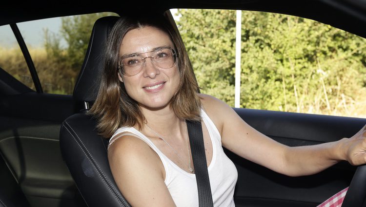 Sandra Barneda llegando a la parrillada previa a la boda de Rocío Carrascto y Fidel Albiac