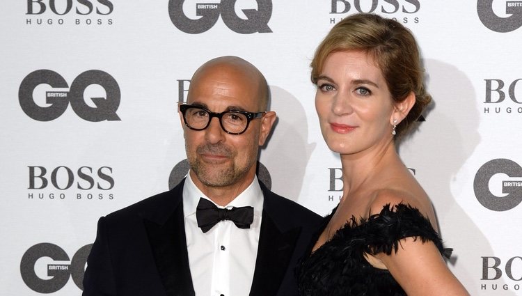 Stanley Tucci junto a su mujer en los Premios GQ 2016 en Londres