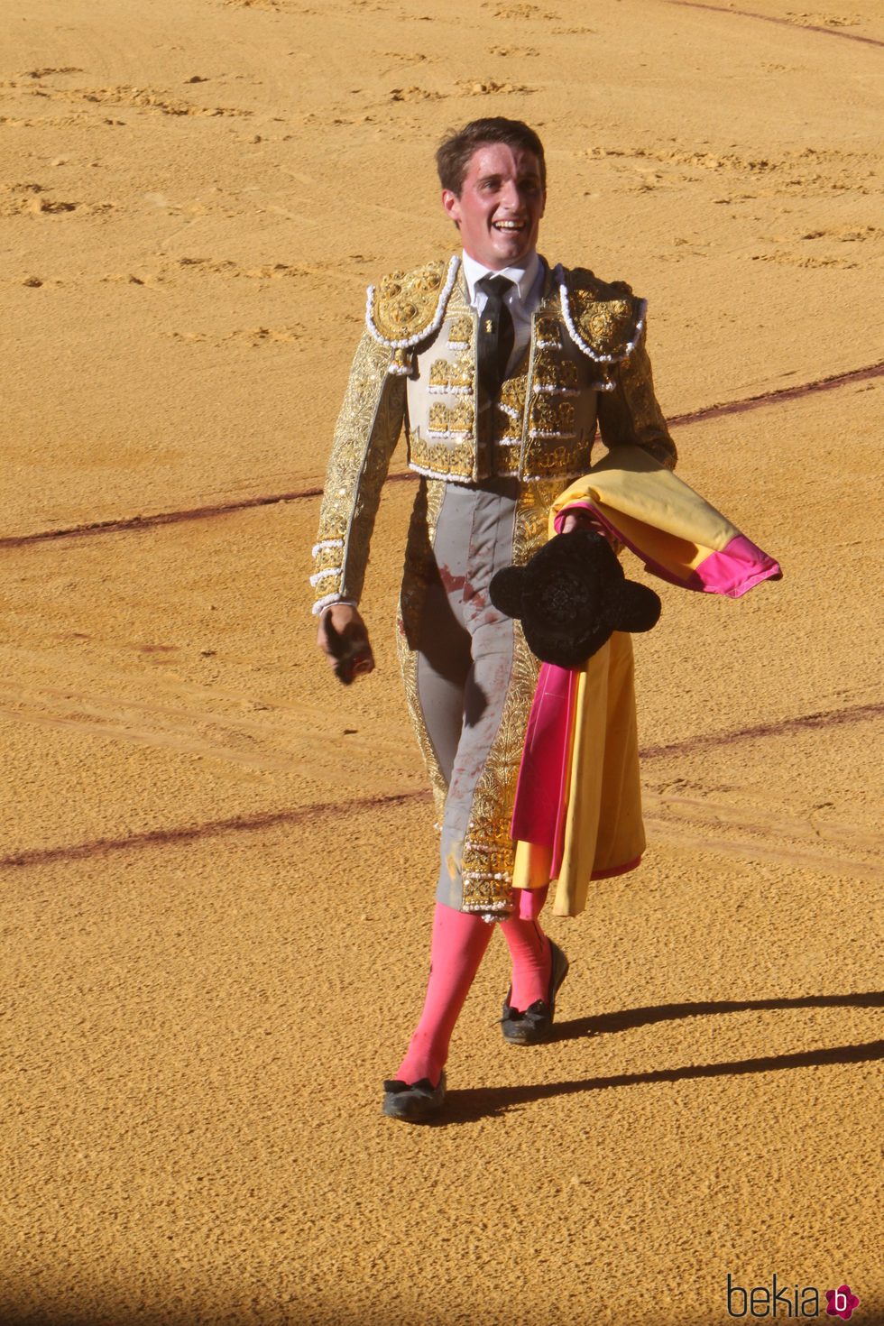 Alfonso Cadaval toreando en la novillada previa a la Goyesca 2016