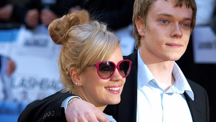 Alfie y Lily Allen en la premiere de 'Flashbacks of a fool' en Londres