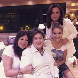 Reencuentro de 'Amigas y conocidas' con Alba Carrillo, Teresa Bueyes, Loles León y Paloma Gómez Borrero