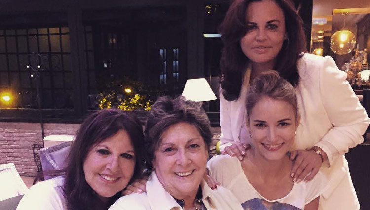 Reencuentro de 'Amigas y conocidas' con Alba Carrillo, Teresa Bueyes, Loles León y Paloma Gómez Borrero