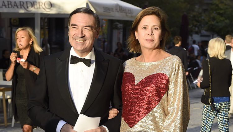 Ágatha Ruiz de la Prada y Pedro J. Martínez en el estreno de la temporada de ópera del Teatro Real 2016