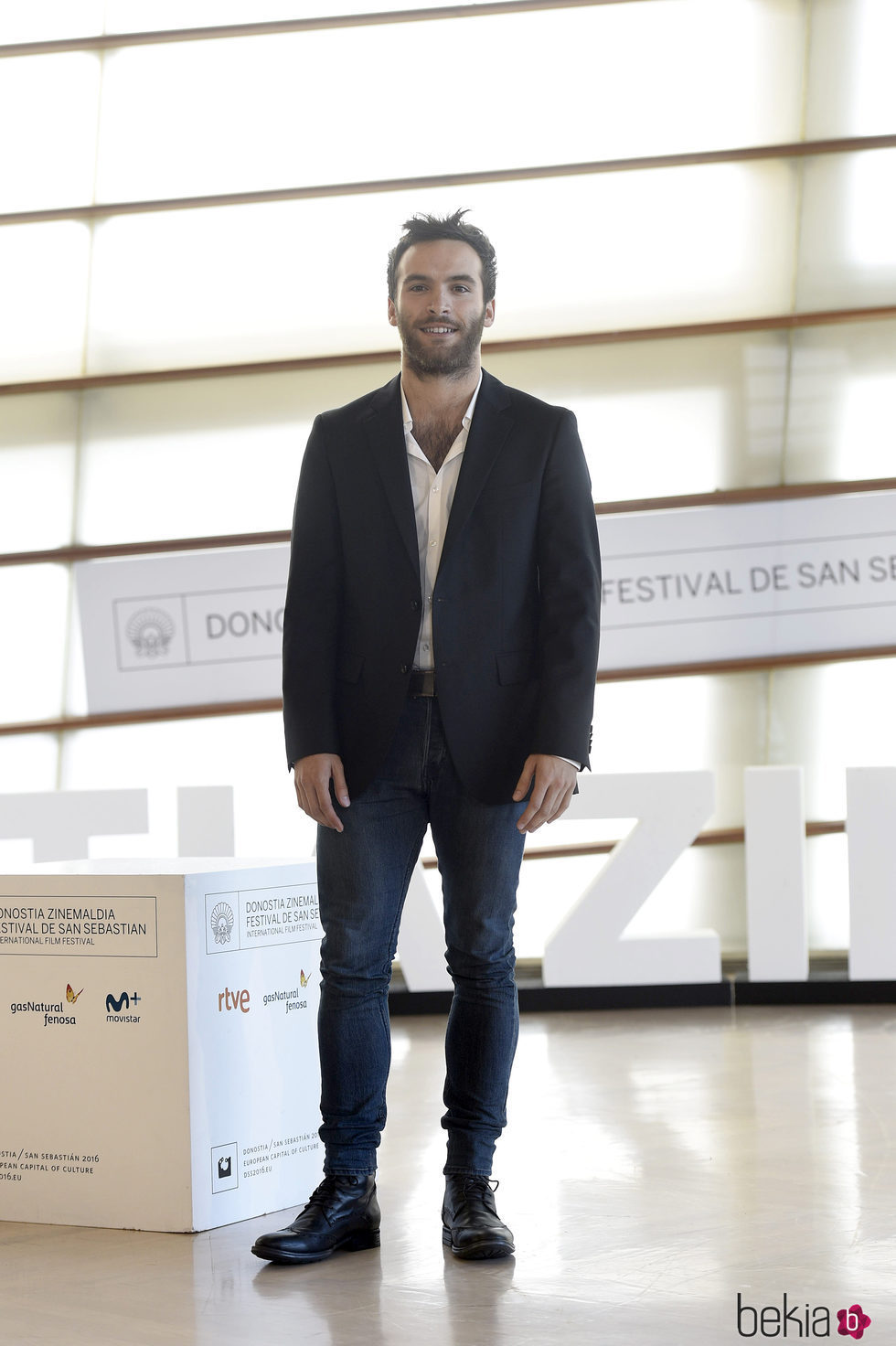 Ricardo Gómez presenta '1989. Los últimos de Filipinas' en el Festival de Cine de San Sebastián 2016