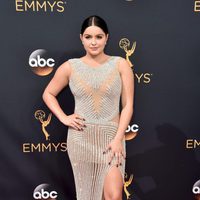 Ariel Winter en la alfombra roja de los Premios Emmy 2016