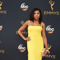 Taraji P. Henson en la alfombra roja de los Premios Emmy 2016