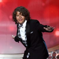 Gaten Matarazzo bailando en los Emmy 2016