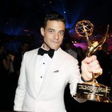 Rami Malek en la fiesta tras los Premios Emmy 2016