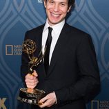 Thomas Kail durante la fiesta celebrada tras los Premios Emmy 2016