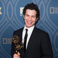 Thomas Kail durante la fiesta celebrada tras los Premios Emmy 2016