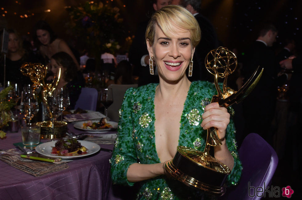 Sarah Paulson en la fiesta celebrada tras los Premios Emmy 2016