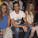 Lara Dibildos con Pablo Marqués y Anna Barrachina en  la MBFWM16