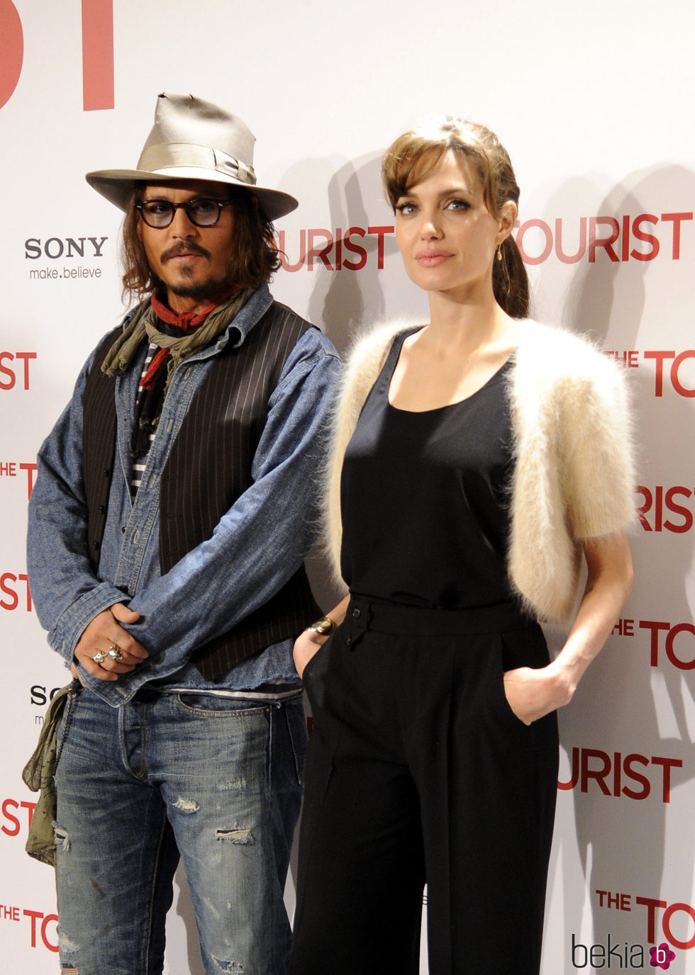 Angelina Jolie y Johnny Deep en la premier de 'The tourist'