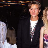 Brad Pitt y Christina Applegate en 1989