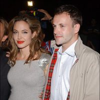 Angelina Jolie y Jonny Lee Miller