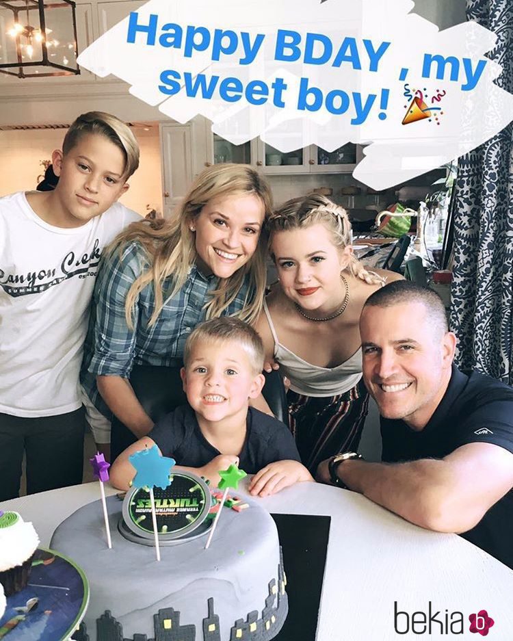 Reese Witherspoon celebra en familia el cumpleaños de su hijo Tennessee