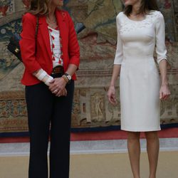 La Infanta Elena y la Reina Letizia en la audiencia a los medallistas olímpicos y paralímpicos de Rio 2016