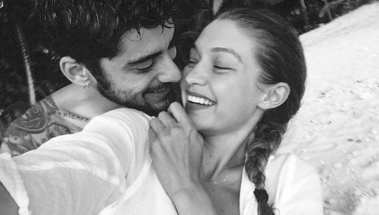 Gigi Hadid y Zayn Malik muestran su amor en Instagram