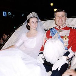 Carlos Fitz-James Stuart y Matilde Solís en su boda